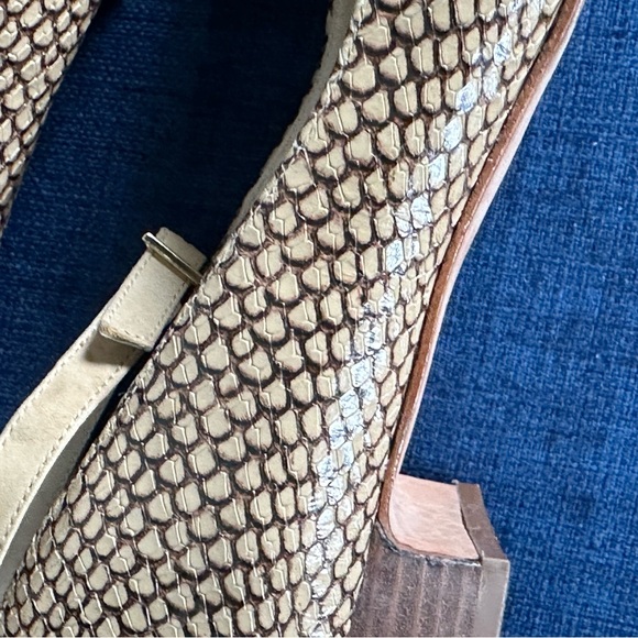 Adrian Allen ballet w low heel and ankle strap.  8 B - Picture 8 of 11